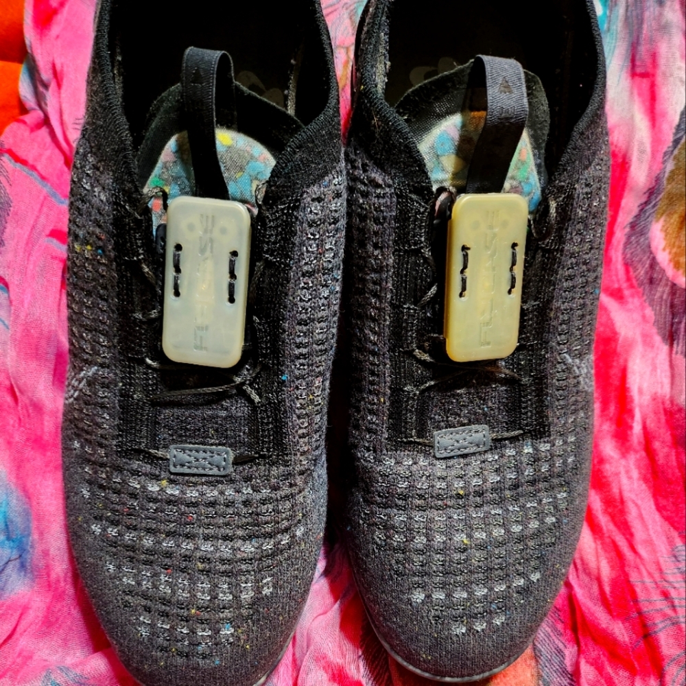 Nike Vapormax Flyknit new without tags